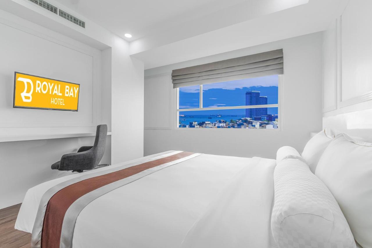Royal Bay Hotel Makassar Eksteriør bilde